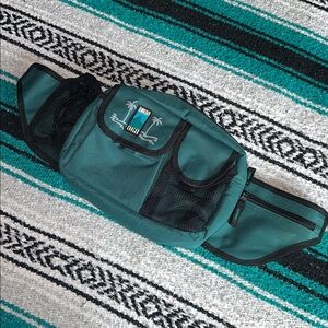Hawaiian Cooler Company *NWOT* Cooler Fanny Pack Hip Bag with Adjustable Strap